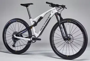 découvrez les avantages du vélo tout suspendu vtt : confort, contrôle amélioré et performance optimale sur tous les terrains.